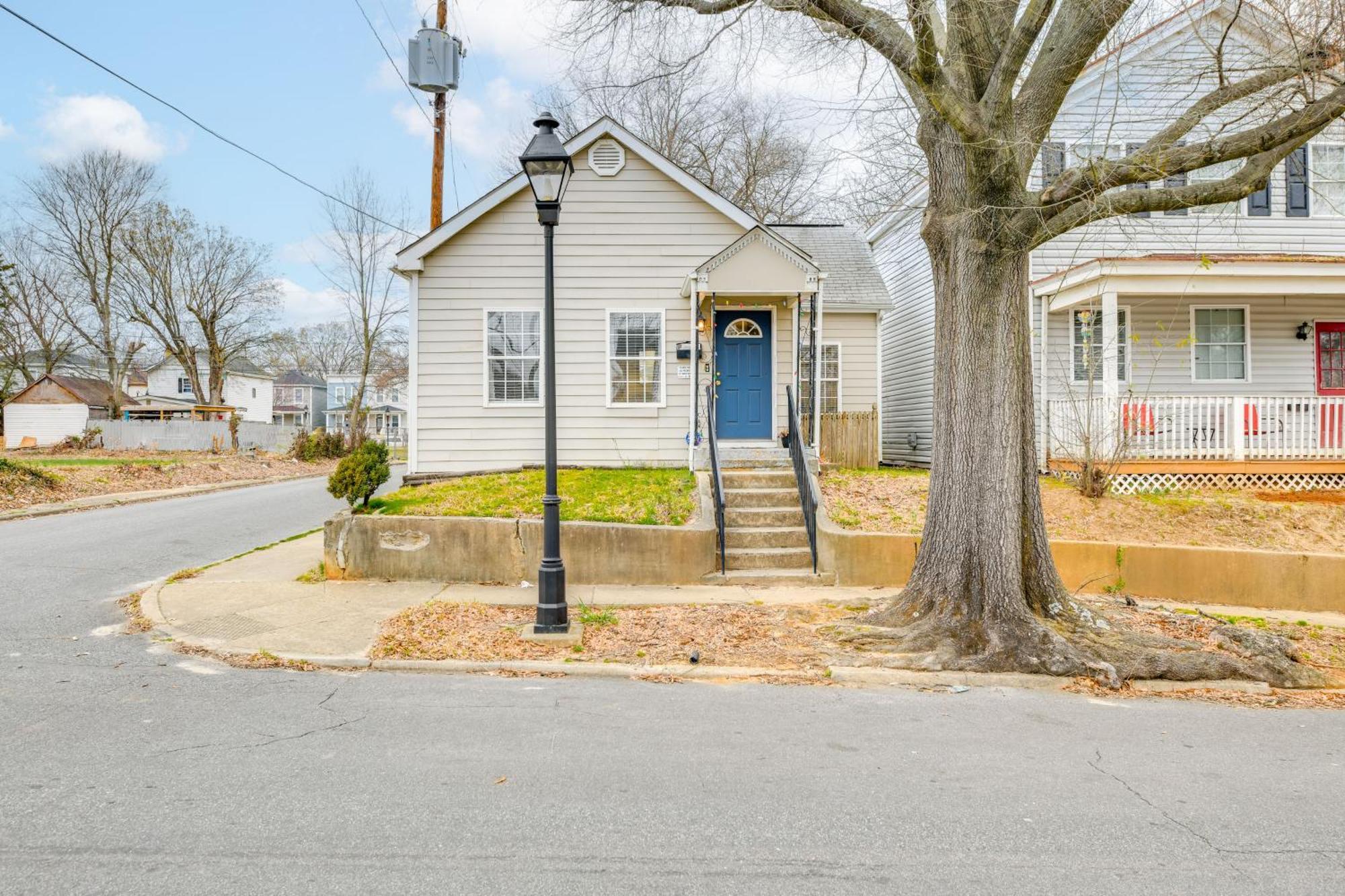 Holiday home 3 Mi To Dtwn Wfh-friendly Retreat! Richmond