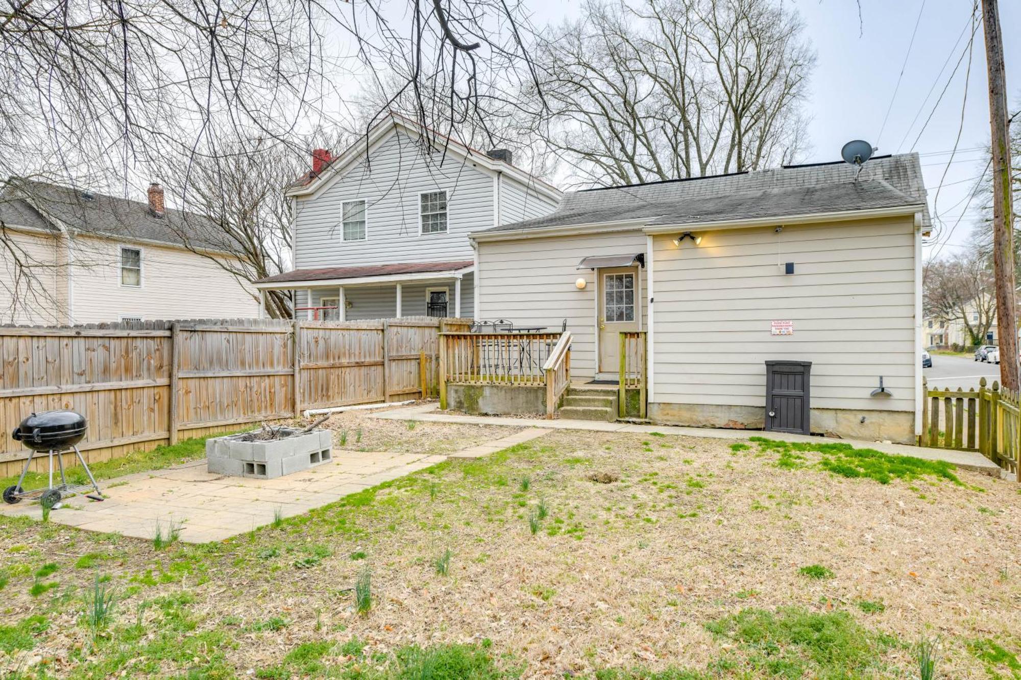 3 Mi To Dtwn Wfh-friendly Retreat! Holiday home